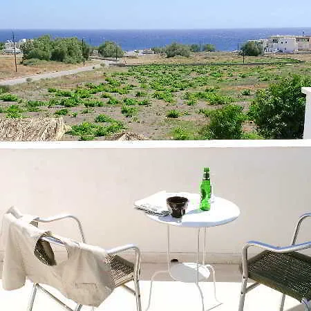 Monolithos Hotel 2* מונוליתוס